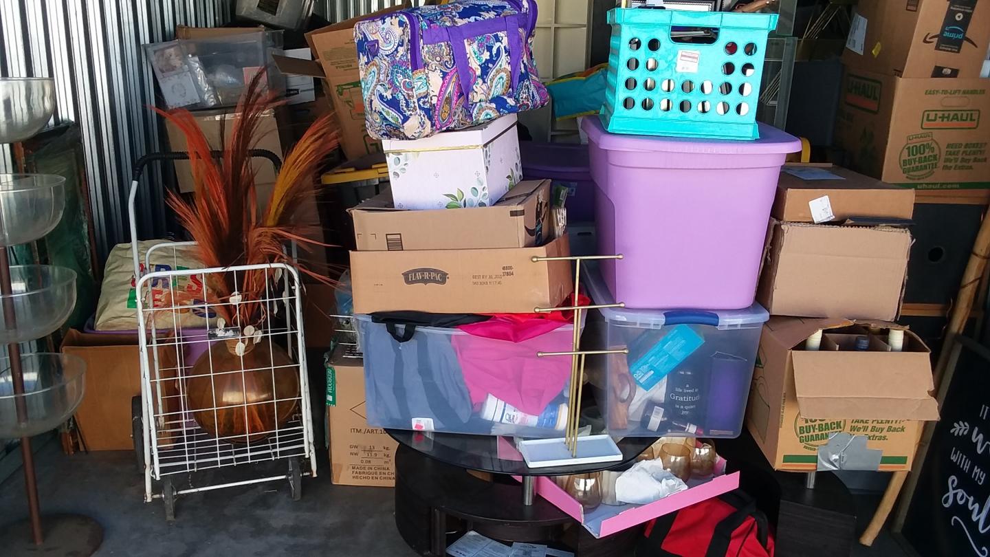 Storage Unit Auction in Yuba City, CA at Best Choice 1 ends on 5th January, 2024 1100 AM